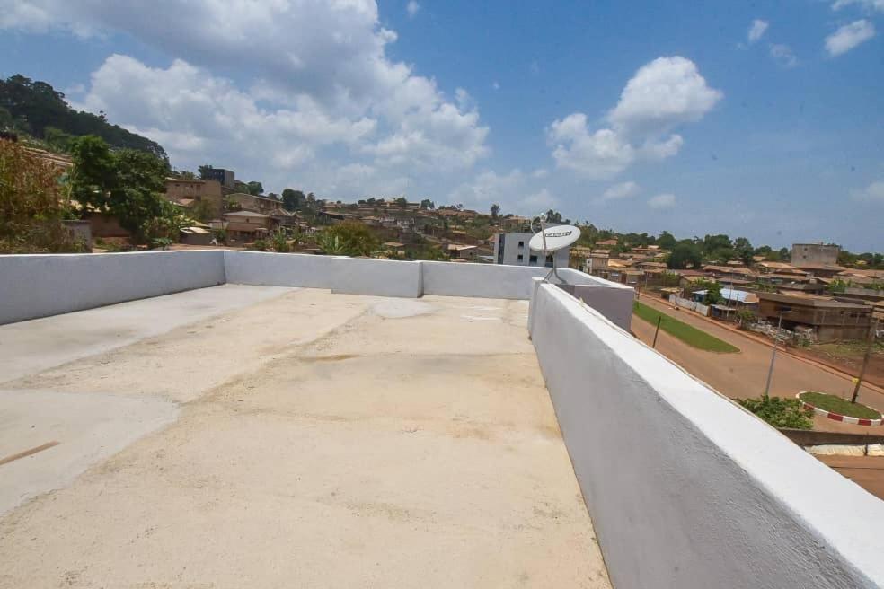 Appartements Neuf De Haut Standing Dm & Ng A Bafoussam Εξωτερικό φωτογραφία